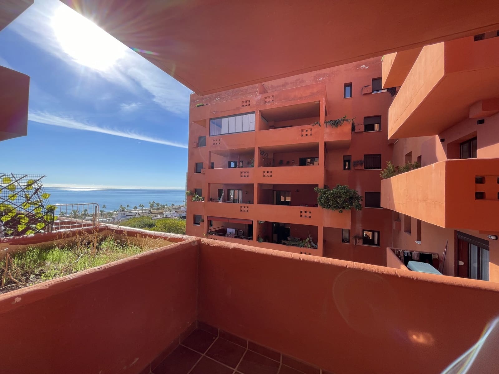 1 bedroom Apartment for sale in Estepona with pool garage - € 318,000 (Ref: 9360956)