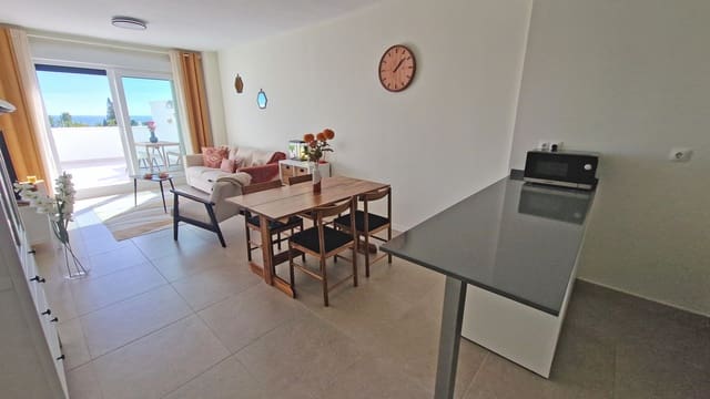 3 slaapkamer Appartement te koop in Estepona met zwembad garage - € 439.000 (Ref: 9371229)
