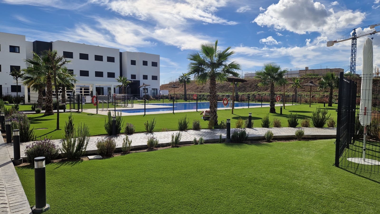 3 bedroom Apartment for sale in Estepona with pool garage - € 439,000 (Ref: 9371229)