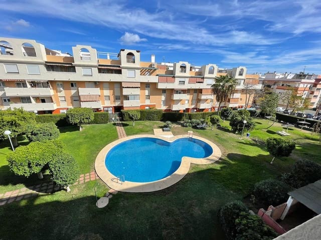 2 bedroom Apartment for sale in Huerta Nueva, Estepona with pool garage - € 325,000 (Ref: 9374149)