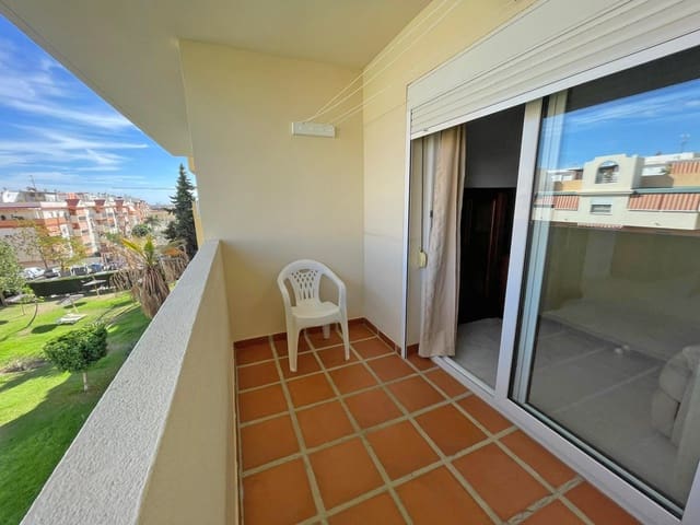 2 bedroom Apartment for sale in Huerta Nueva, Estepona with pool garage - € 310,000 (Ref: 9374149)