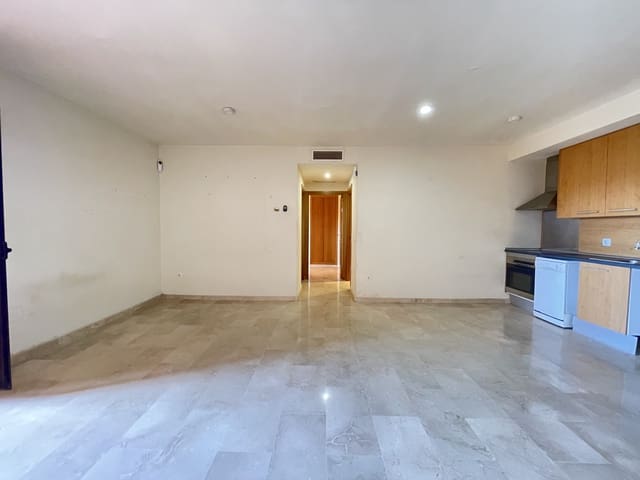 2 chambre Appartement à vendre à Estepona avec piscine garage - 335 000 € (Ref: 9400190)