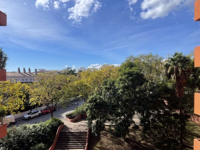 2 chambre Appartement à vendre à Estepona avec piscine garage - 335 000 € (Ref: 9400190)