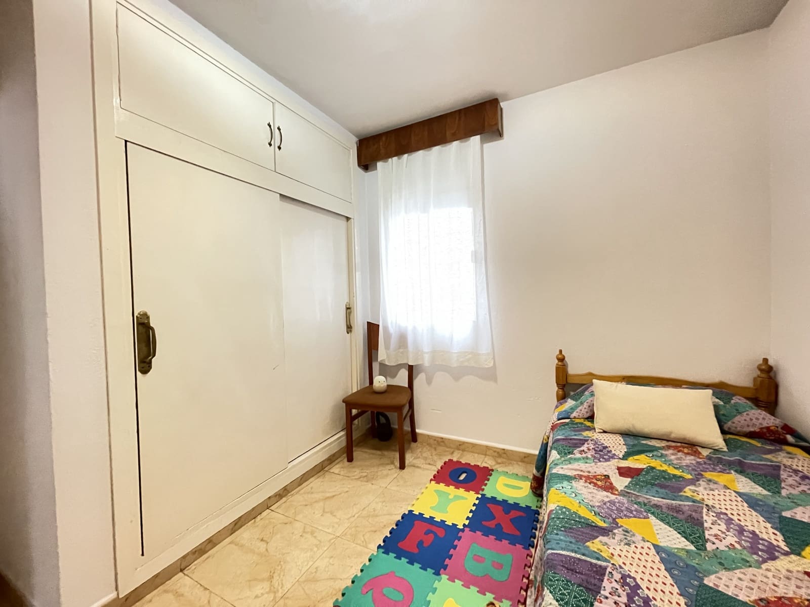 2 bedroom Apartment for sale in Estepona - € 225,000 (Ref: 9429419)