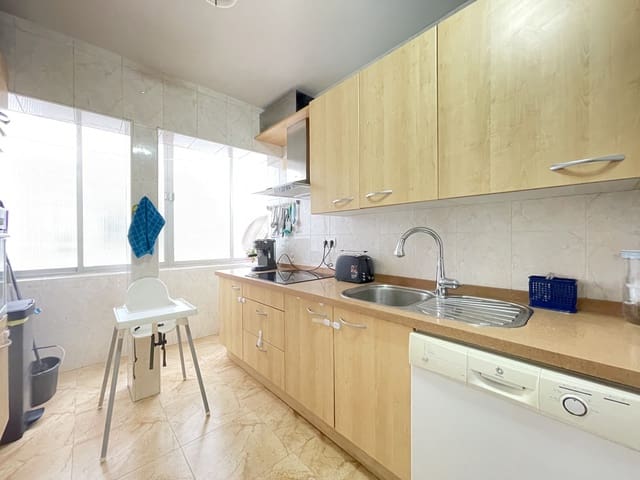 2 makuuhuone Huoneisto myytävänä paikassa Estepona - 225 000 € (Ref: 9429419)