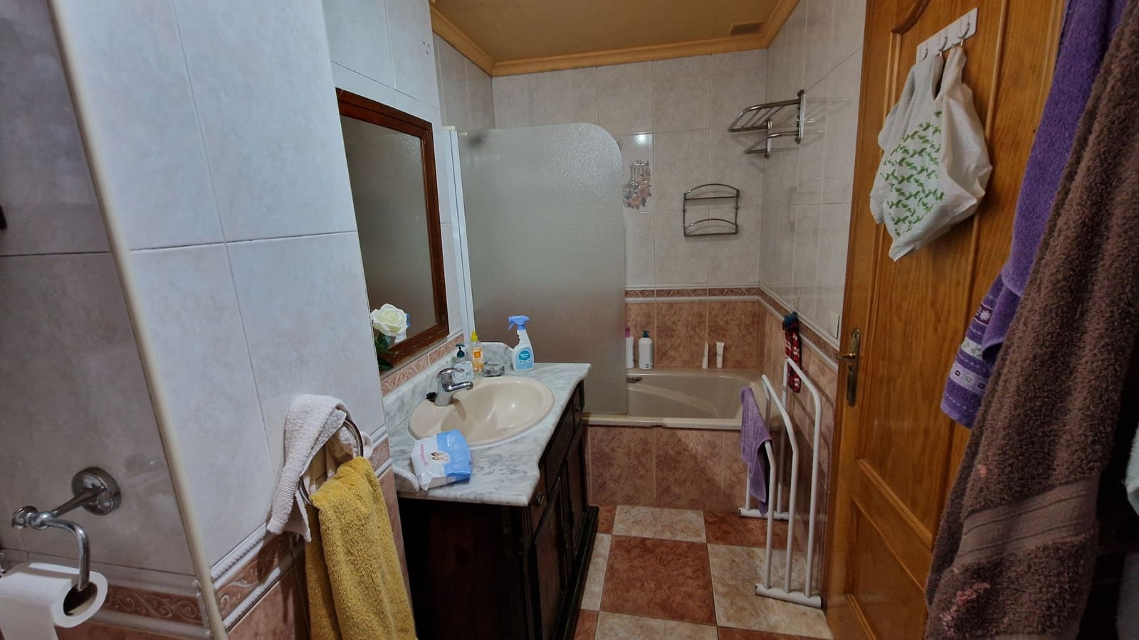 4 chambre Appartement à vendre à Estepona - 270 000 € (Ref: 9436509)