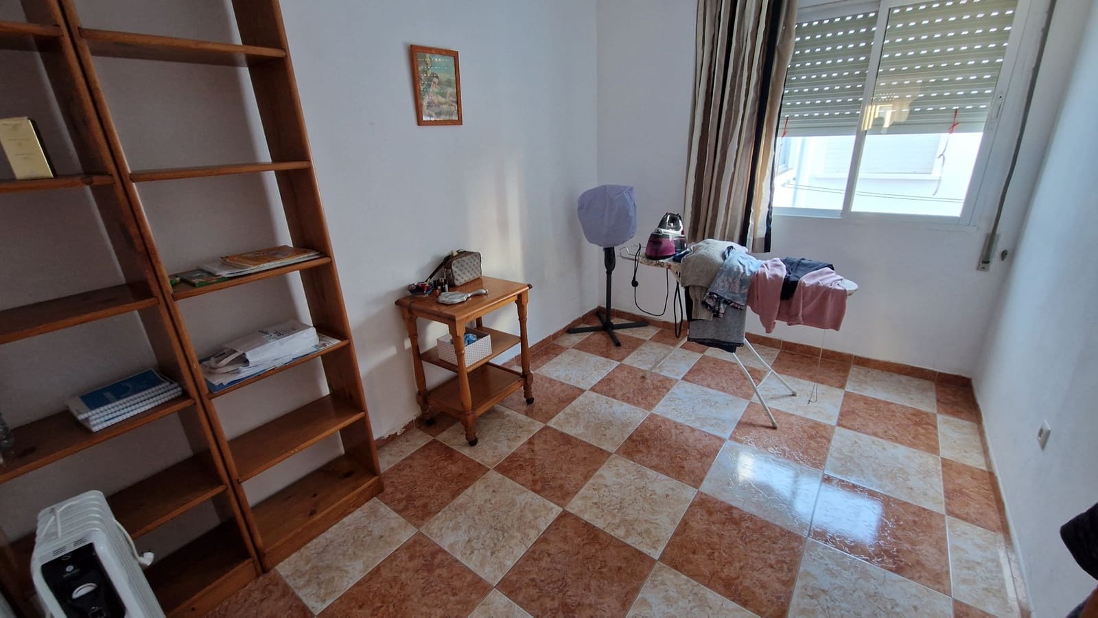 4 chambre Appartement à vendre à Estepona - 270 000 € (Ref: 9436509)