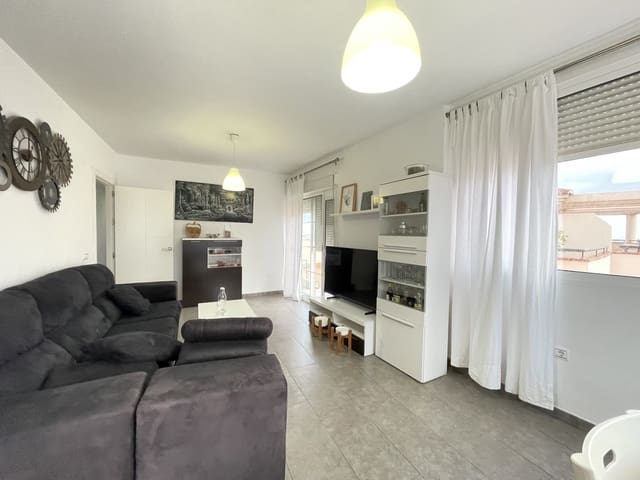 2 soveværelse Penthouse til salg i Estepona med swimmingpool garage - € 425.000 (Ref: 9439499)
