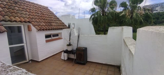 2 camera da letto Attico in vendita in Manilva con piscina garage - 190.000 € (Rif: 9449887)