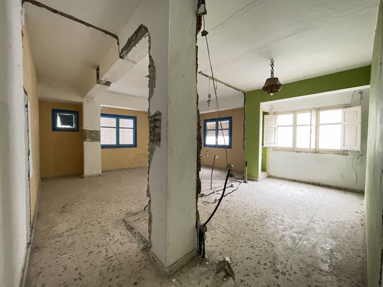 8 Zimmer Haus zu verkaufen in Estepona - 799.000 € (Ref: 9460733)