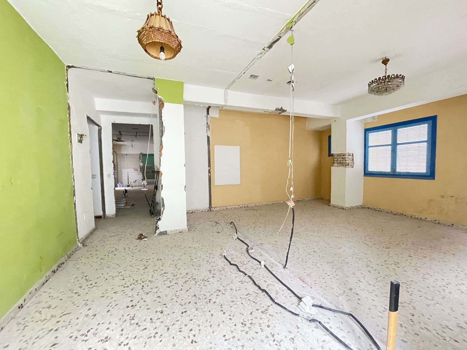 8 Zimmer Haus zu verkaufen in Estepona - 799.000 € (Ref: 9460733)