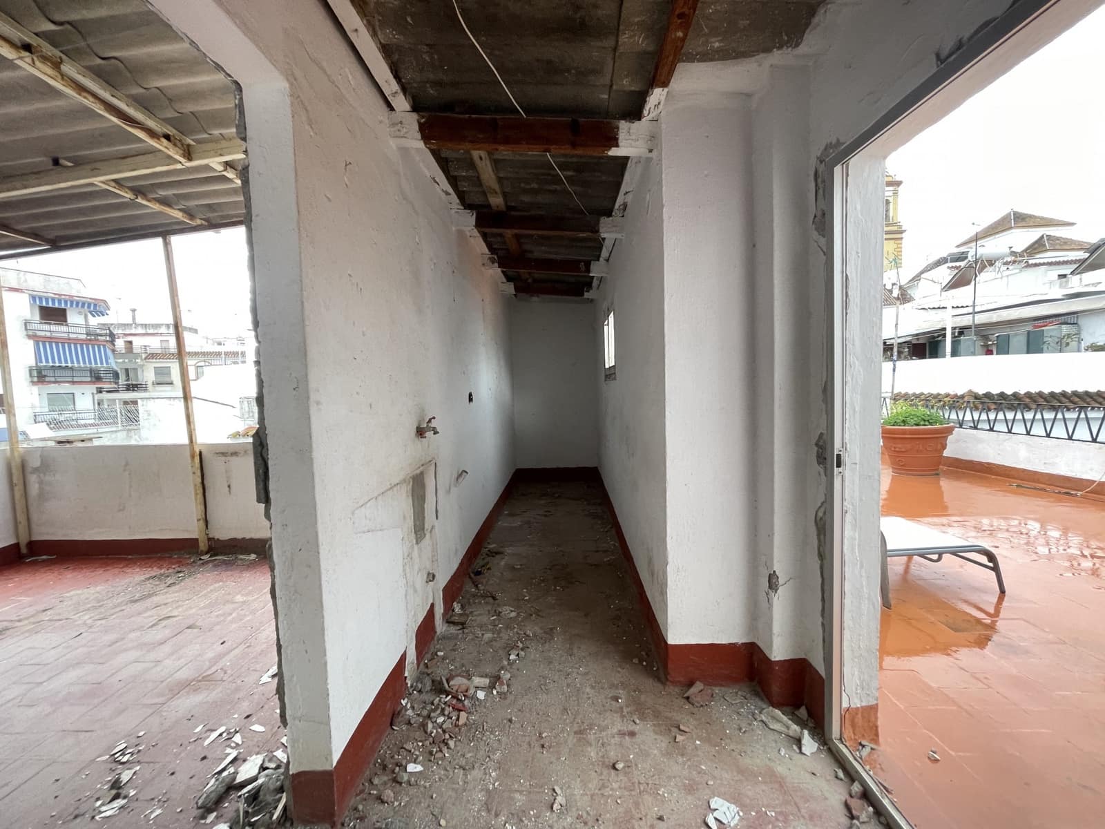 8 Zimmer Haus zu verkaufen in Estepona - 799.000 € (Ref: 9460733)