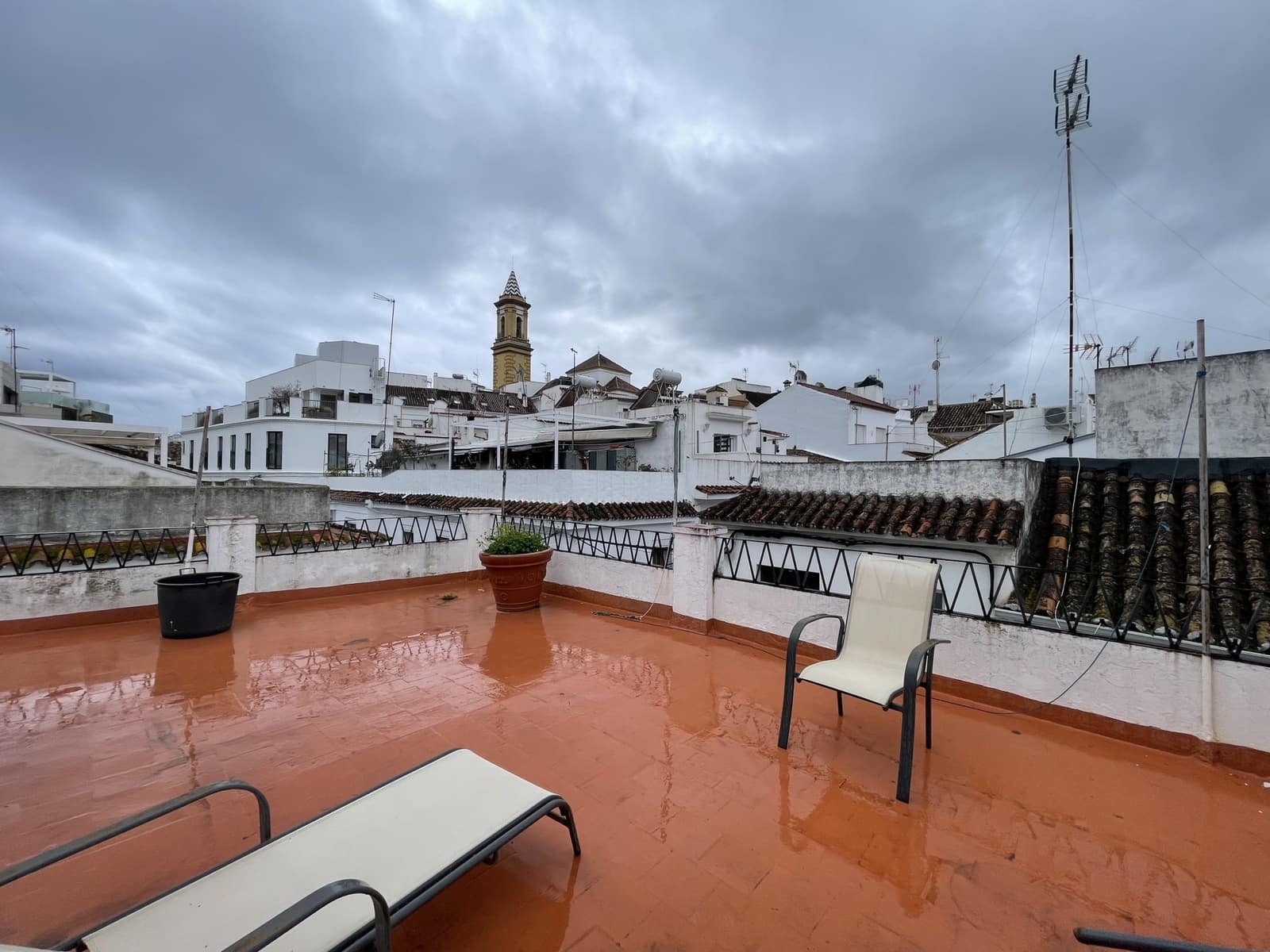 8 Zimmer Haus zu verkaufen in Estepona - 799.000 € (Ref: 9460733)