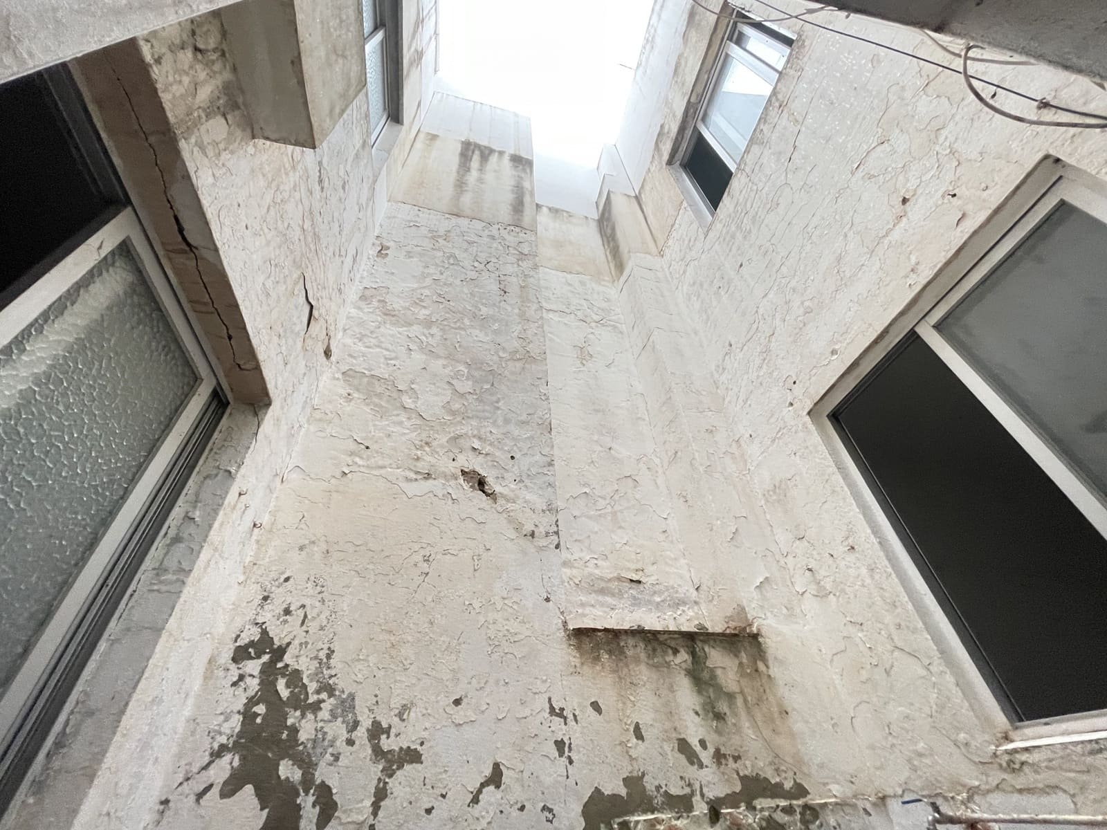 8 sypialnia Dom na sprzedaż w Estepona - 799 000 € (Ref: 9460733)