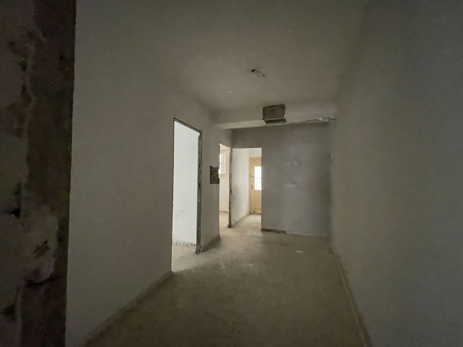 8 sypialnia Dom na sprzedaż w Estepona - 799 000 € (Ref: 9460733)