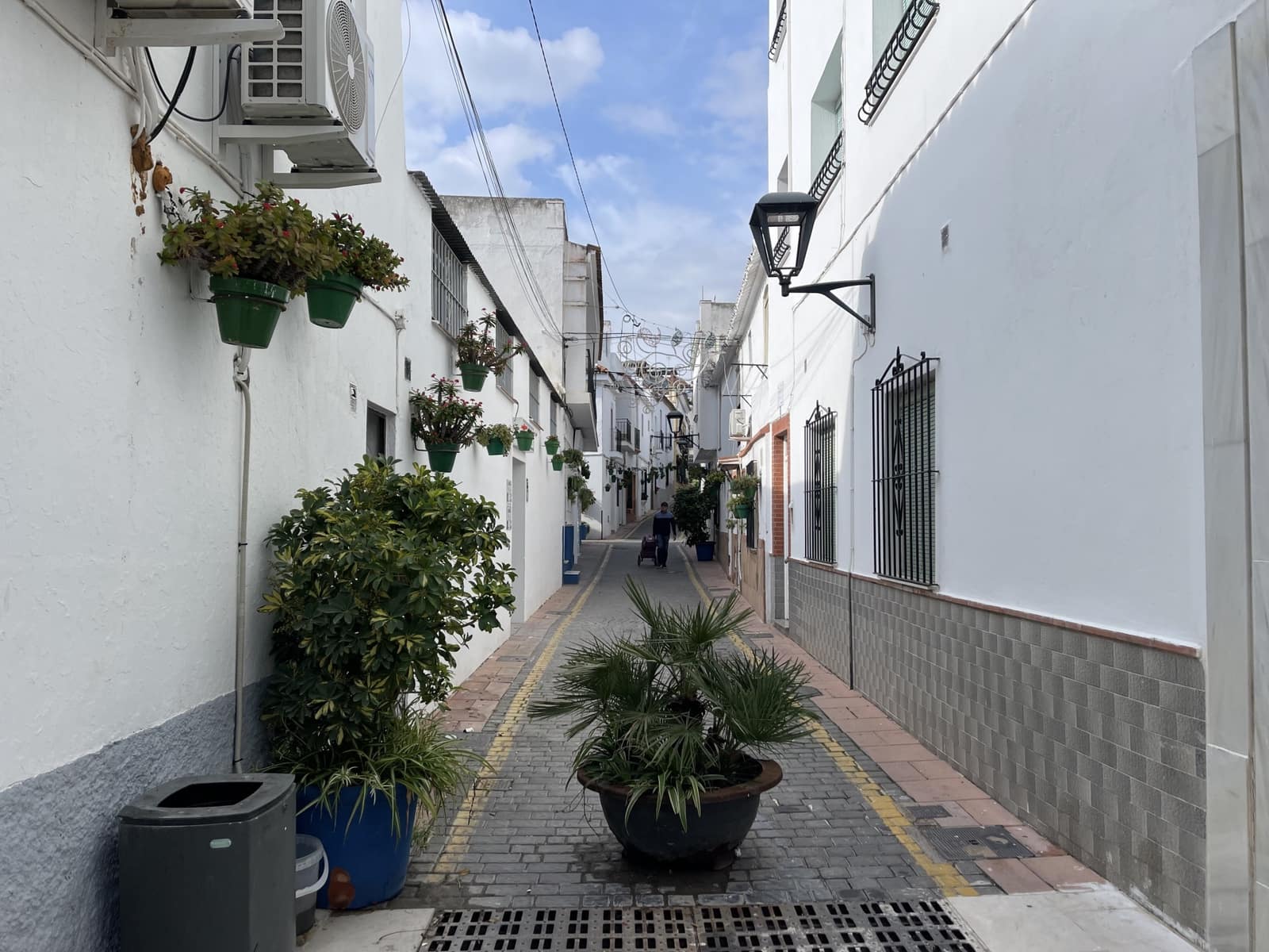 8 sypialnia Dom na sprzedaż w Estepona - 799 000 € (Ref: 9460733)