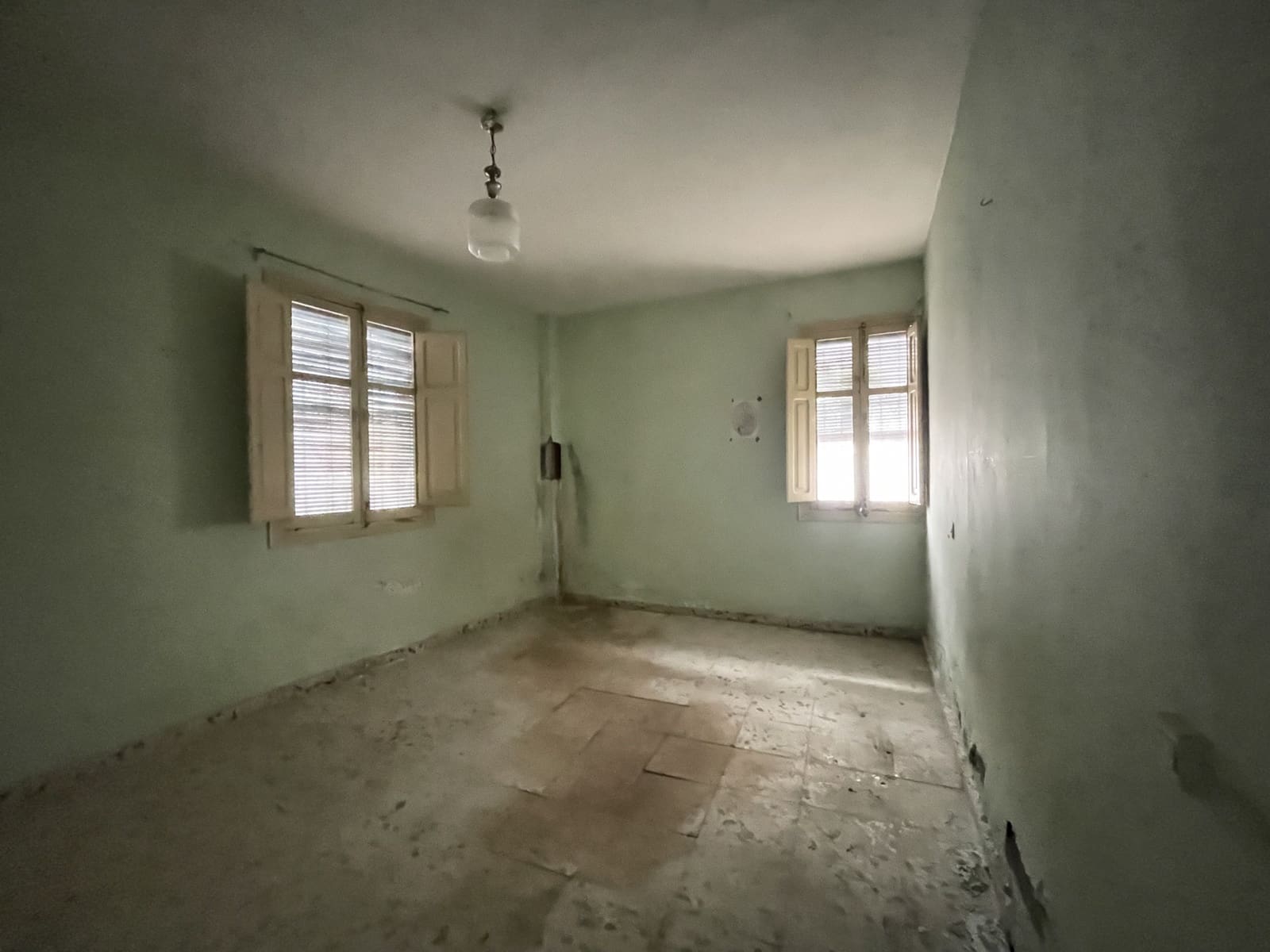 8 sypialnia Dom na sprzedaż w Estepona - 799 000 € (Ref: 9460733)
