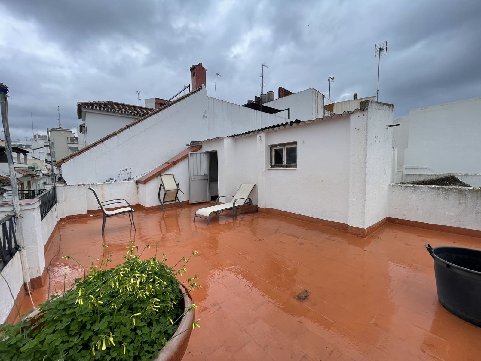 8 sypialnia Dom na sprzedaż w Estepona - 799 000 € (Ref: 9460733)