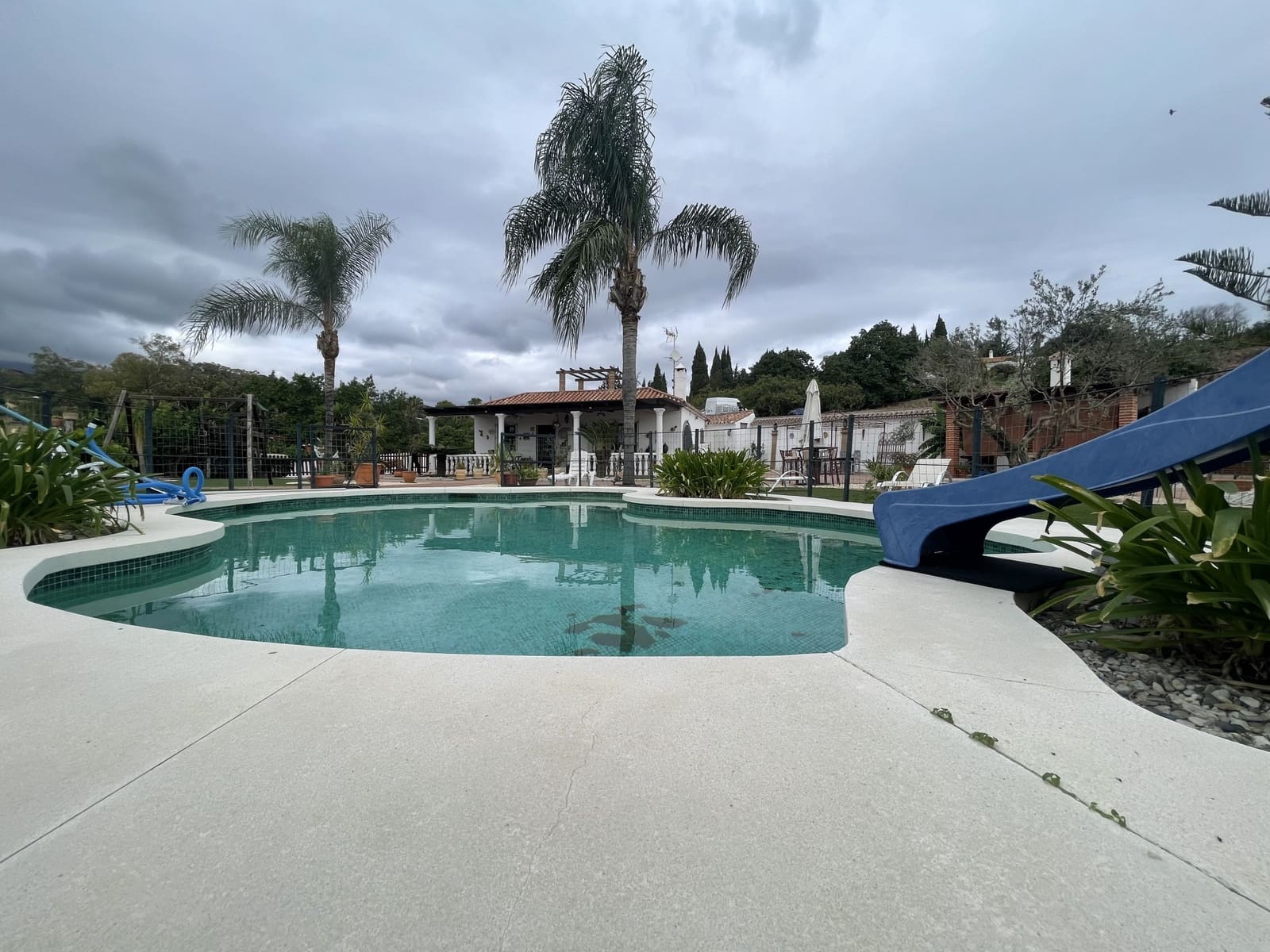 2 Zimmer Finca/Landgut zu verkaufen in Estepona mit Pool Garage - 1.600.000 € (Ref: 9474583)