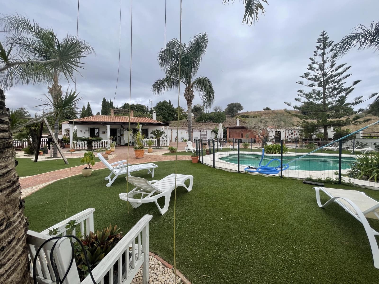 2 Zimmer Finca/Landgut zu verkaufen in Estepona mit Pool Garage - 1.600.000 € (Ref: 9474583)