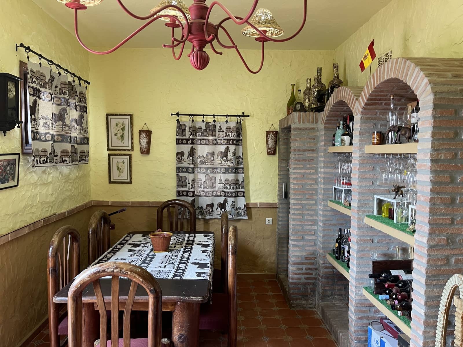 2 Zimmer Finca/Landgut zu verkaufen in Estepona mit Pool Garage - 1.600.000 € (Ref: 9474583)