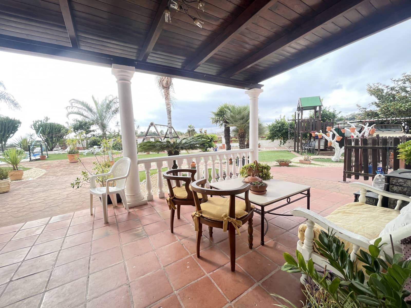 2 bedroom Finca/Country House for sale in Estepona with pool garage - € 1,600,000 (Ref: 9474583)