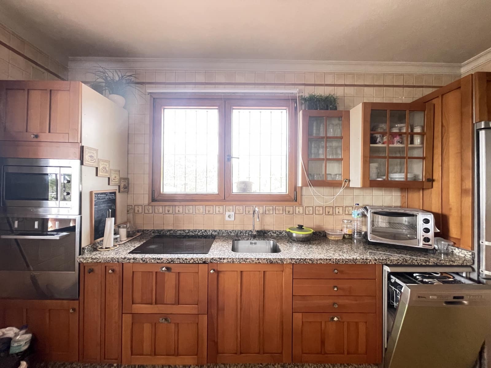 2 bedroom Finca/Country House for sale in Estepona with pool garage - € 1,600,000 (Ref: 9474583)