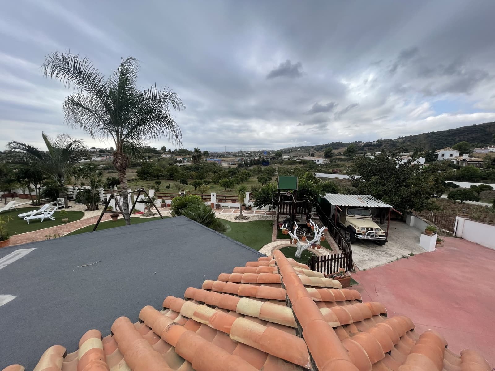 2 bedroom Finca/Country House for sale in Estepona with pool garage - € 1,600,000 (Ref: 9474583)