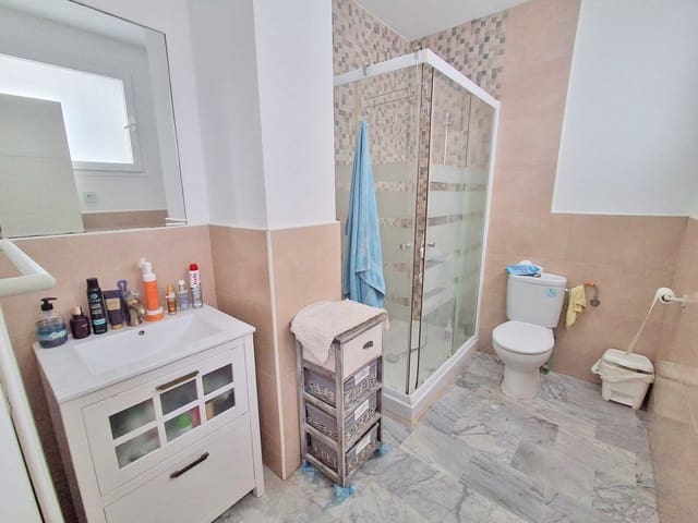 Studio til salgs i Bahía Dorada, Estepona med svømmebasseng garasje - € 190 500 (Ref: 9553174)