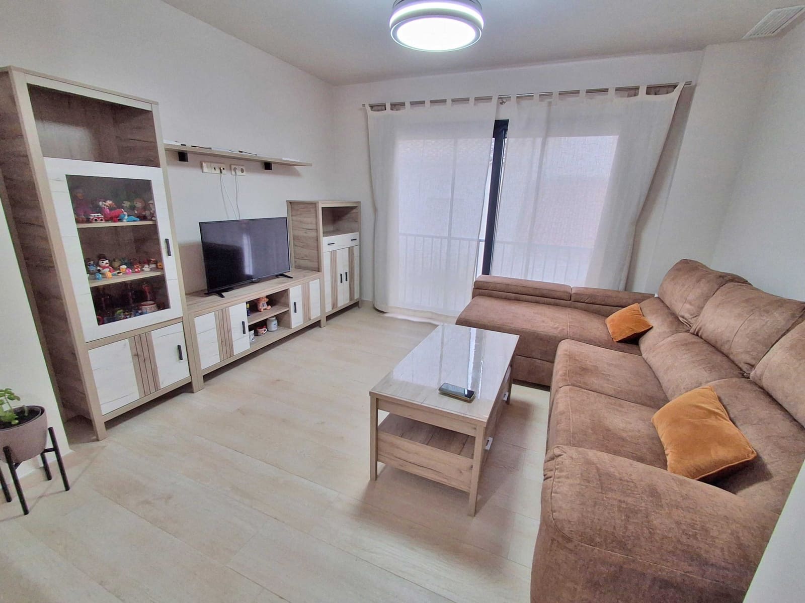 3 bedroom Flat for sale in Estepona - € 421,000 (Ref: 9553175)