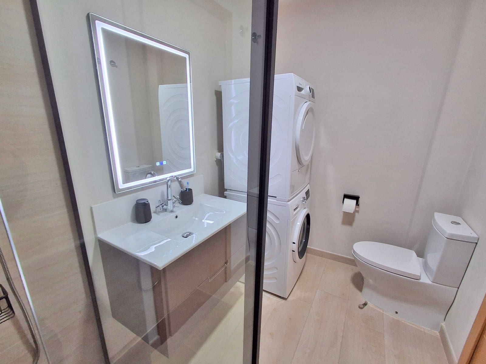 3 bedroom Flat for sale in Estepona - € 421,000 (Ref: 9553175)