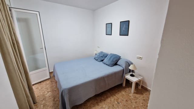 2 bedroom Apartment for sale in Estepona - € 299,000 (Ref: 9585028)