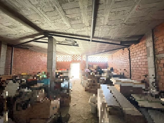 Local Comercial en Estepona en venta - 159.000 € (Ref: 9614731)