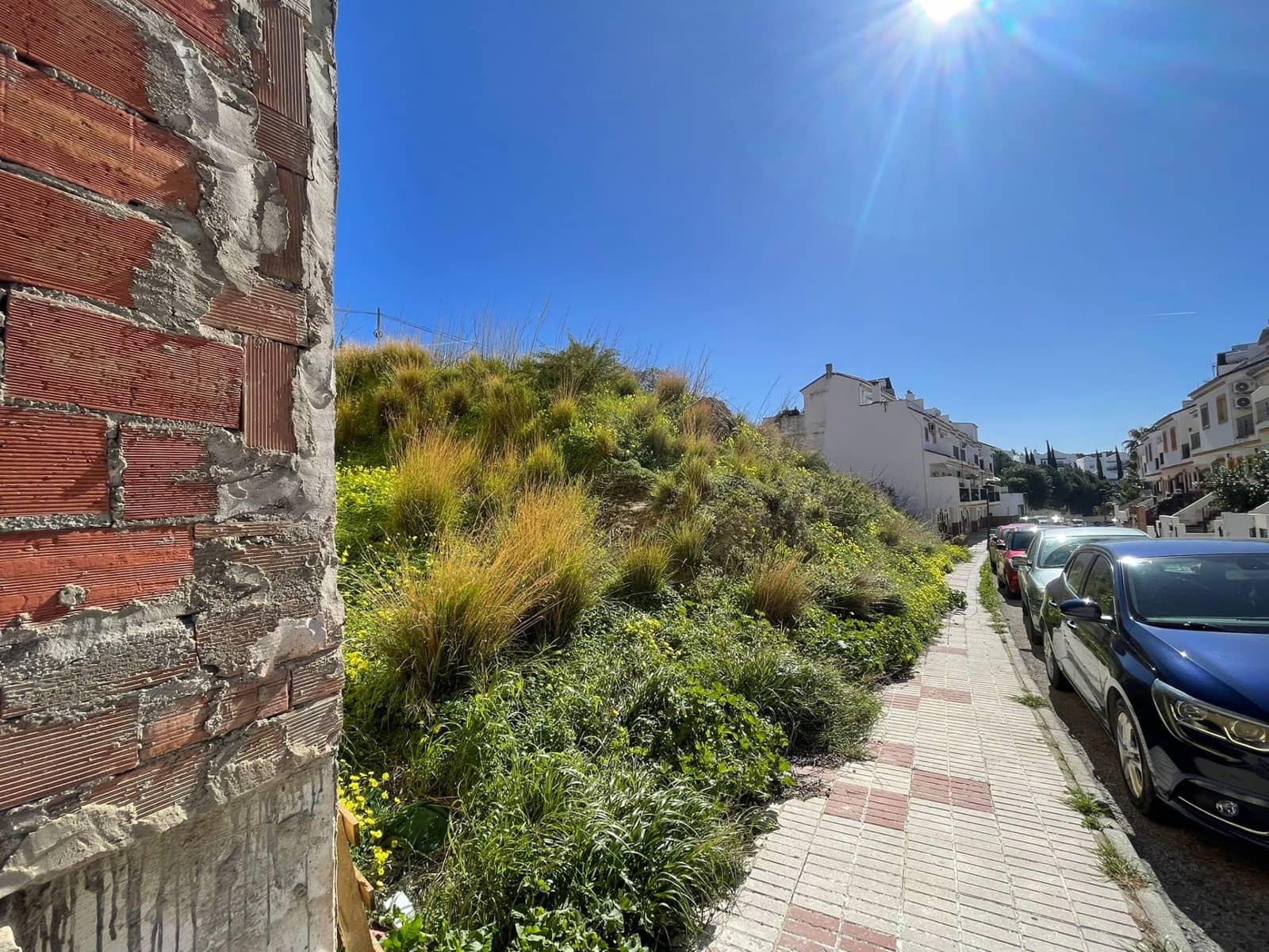 Commercial for sale in Estepona - € 159,000 (Ref: 9614731)