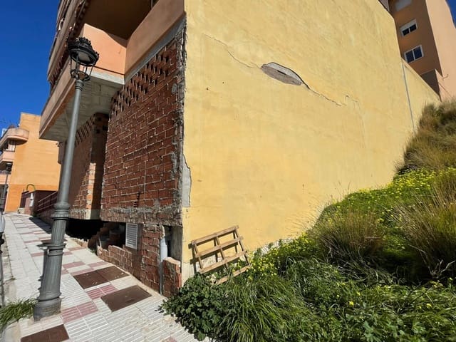 Commercieel te koop in Estepona - € 159.000 (Ref: 9614731)