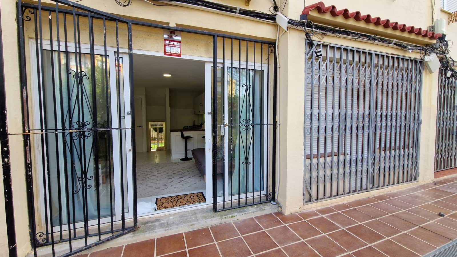 1 soveværelse Strandlejlighed til salg i Estepona - € 189.000 (Ref: 9635153)