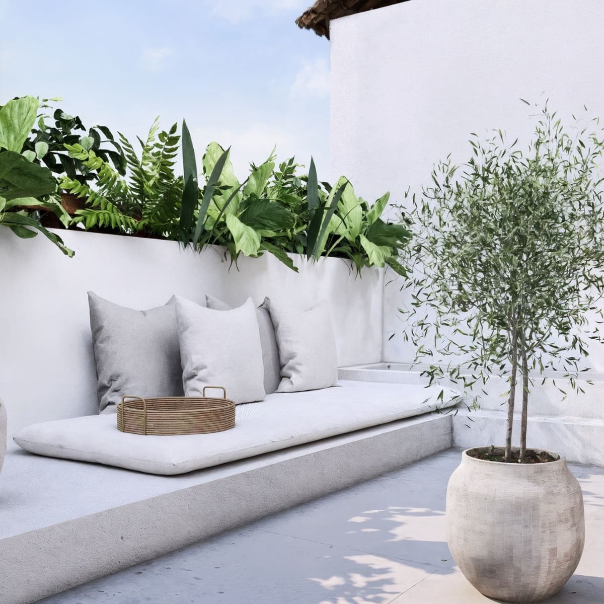 3 bedroom Penthouse for sale in Estepona - € 780,000 (Ref: 9643355)