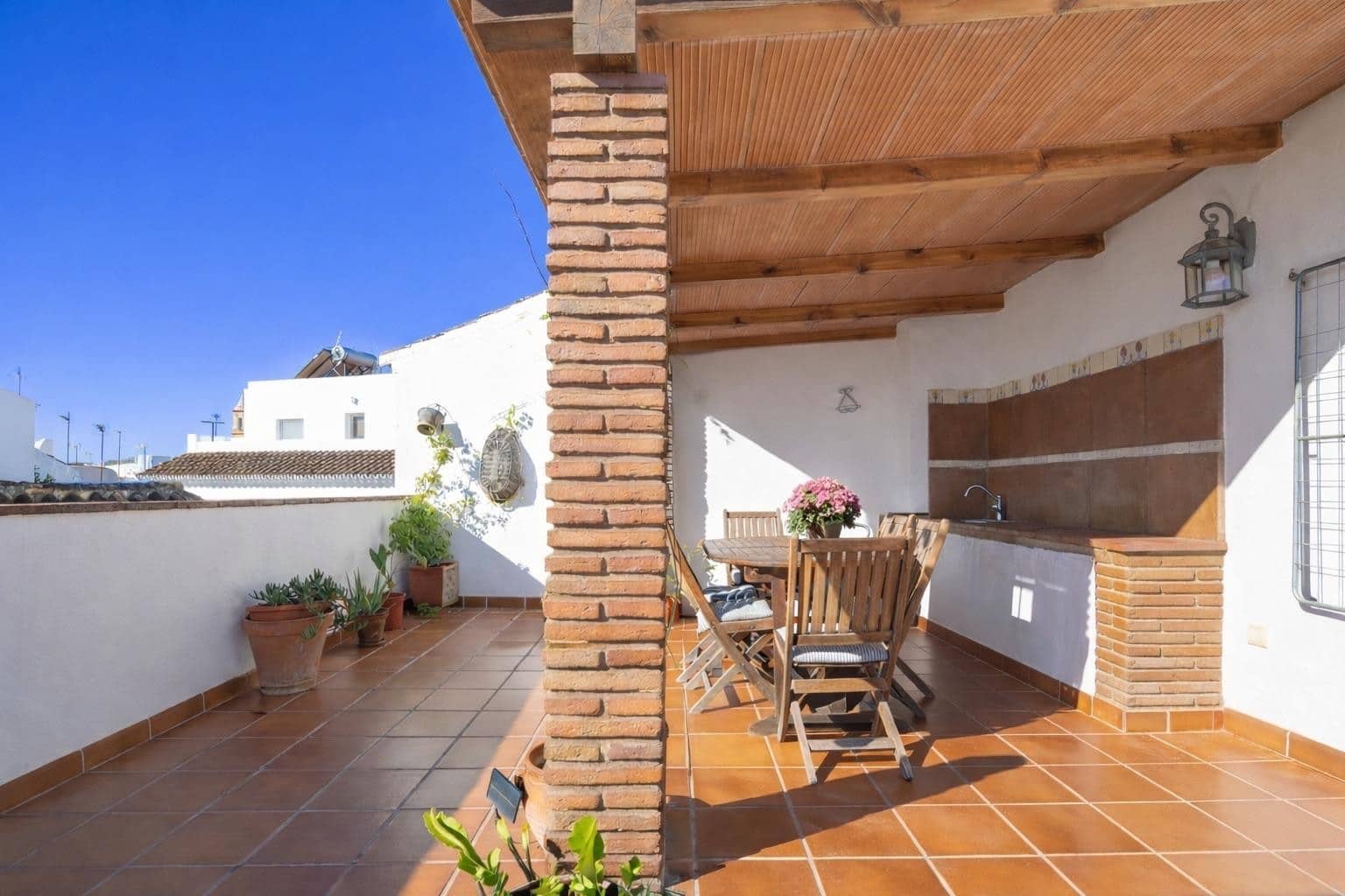 2 slaapkamer Huis te koop in Estepona - € 587.000 (Ref: 9665423)