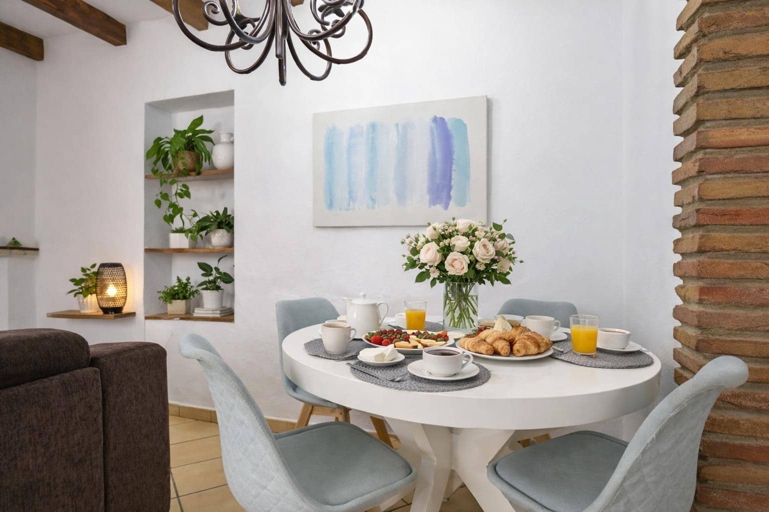 2 slaapkamer Huis te koop in Estepona - € 587.000 (Ref: 9665423)