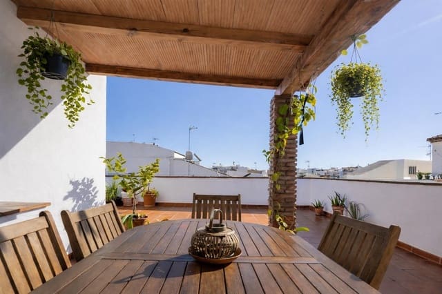 2 slaapkamer Huis te koop in Estepona - € 587.000 (Ref: 9665423)