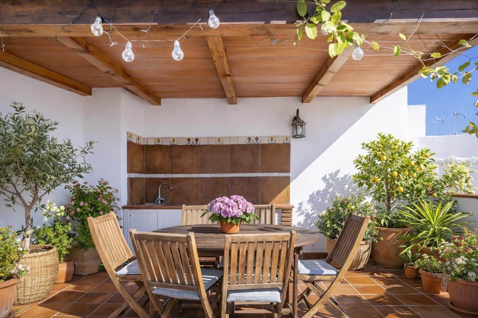 2 slaapkamer Huis te koop in Estepona - € 587.000 (Ref: 9665423)