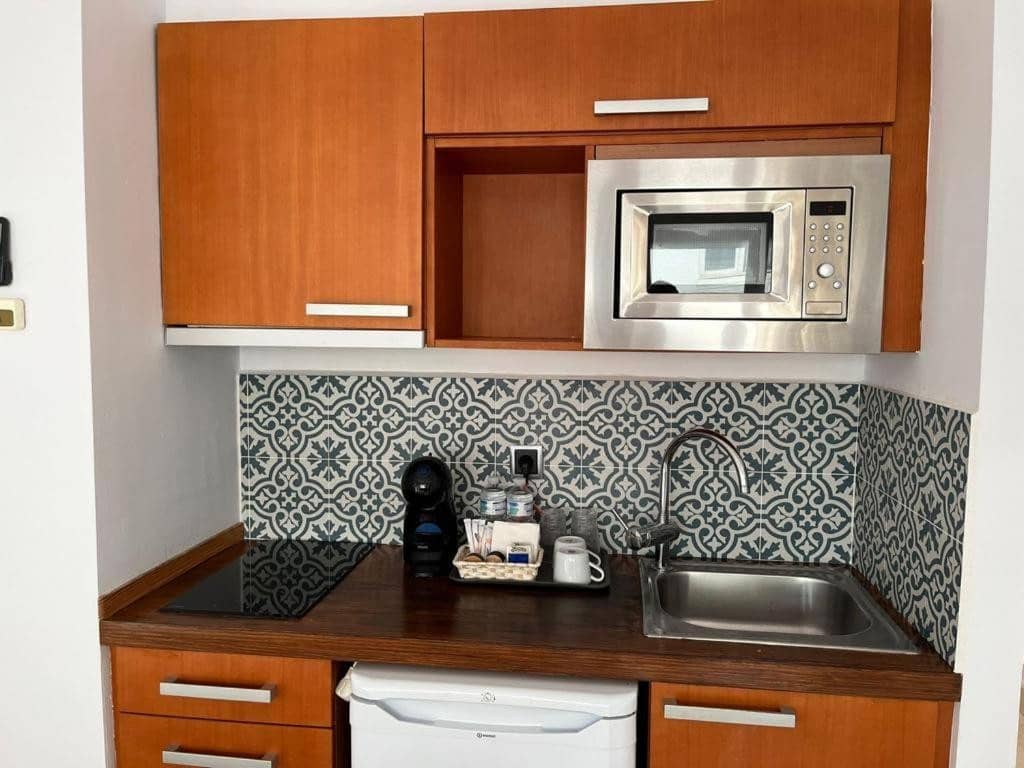 Estúdio para venda em Estepona - 239 000 € (Ref: 9669380)