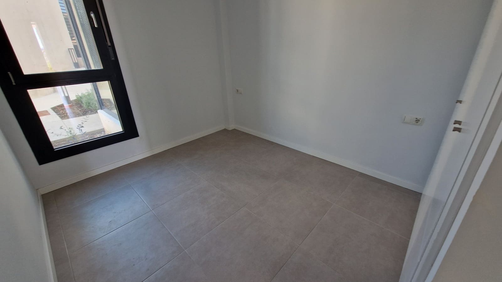 3 soveværelse Lejlighed til salg i Estepona med swimmingpool garage - € 499.500 (Ref: 9688613)