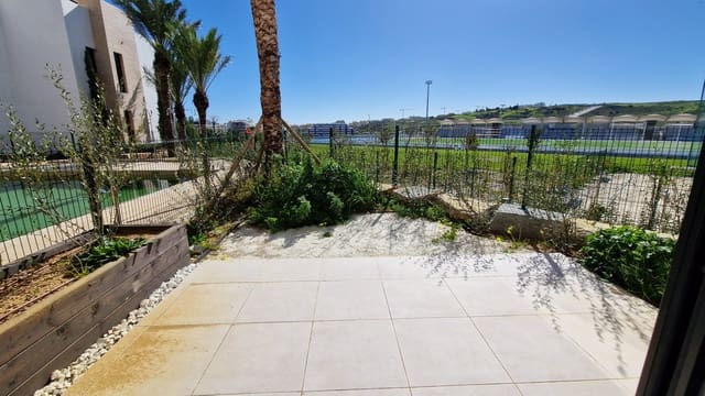 3 sovrum Lägenhet till salu i Centro, Estepona med pool garage - 499 500 € (Ref: 9688613)