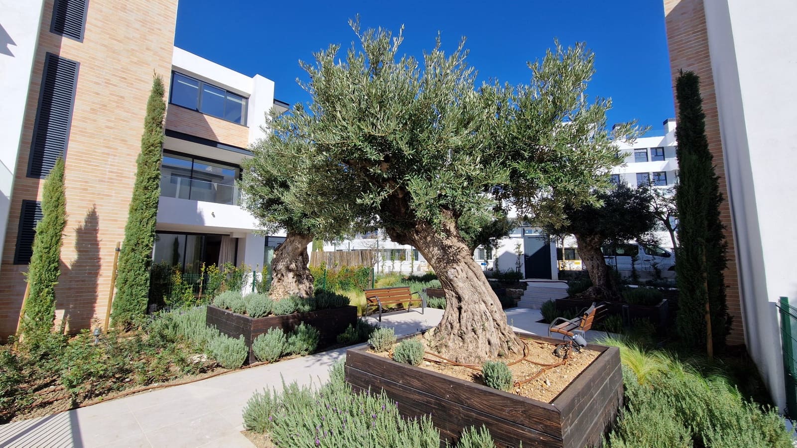 3 soveværelse Lejlighed til salg i Estepona med swimmingpool garage - € 499.500 (Ref: 9688613)