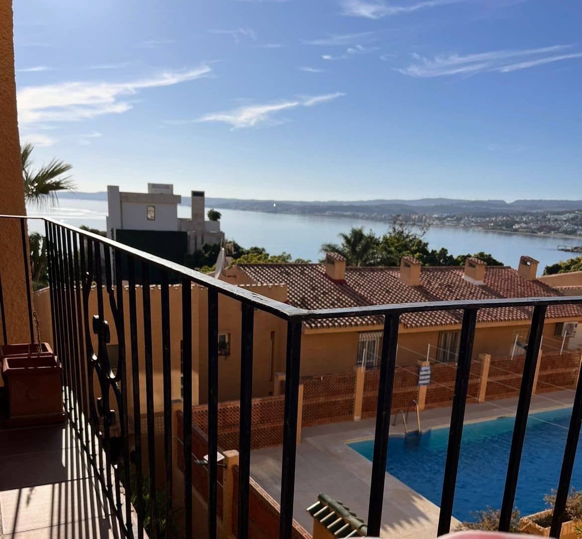 1 bedroom Apartment for sale in Estepona with pool garage - € 299,900 (Ref: 9740594)