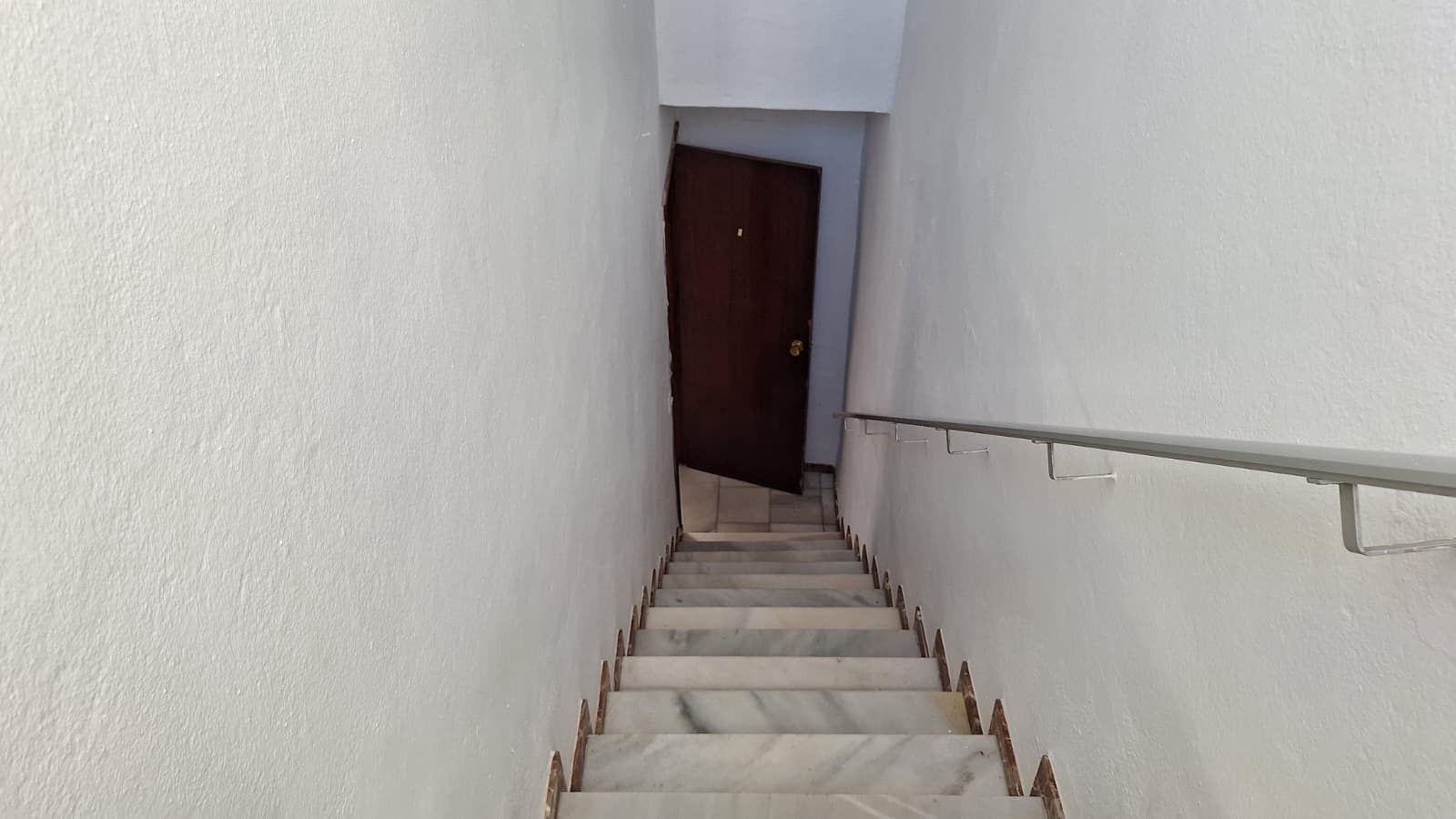 3 chambre Maison de Ville à vendre à Estepona - 435 000 € (Ref: 9743145)