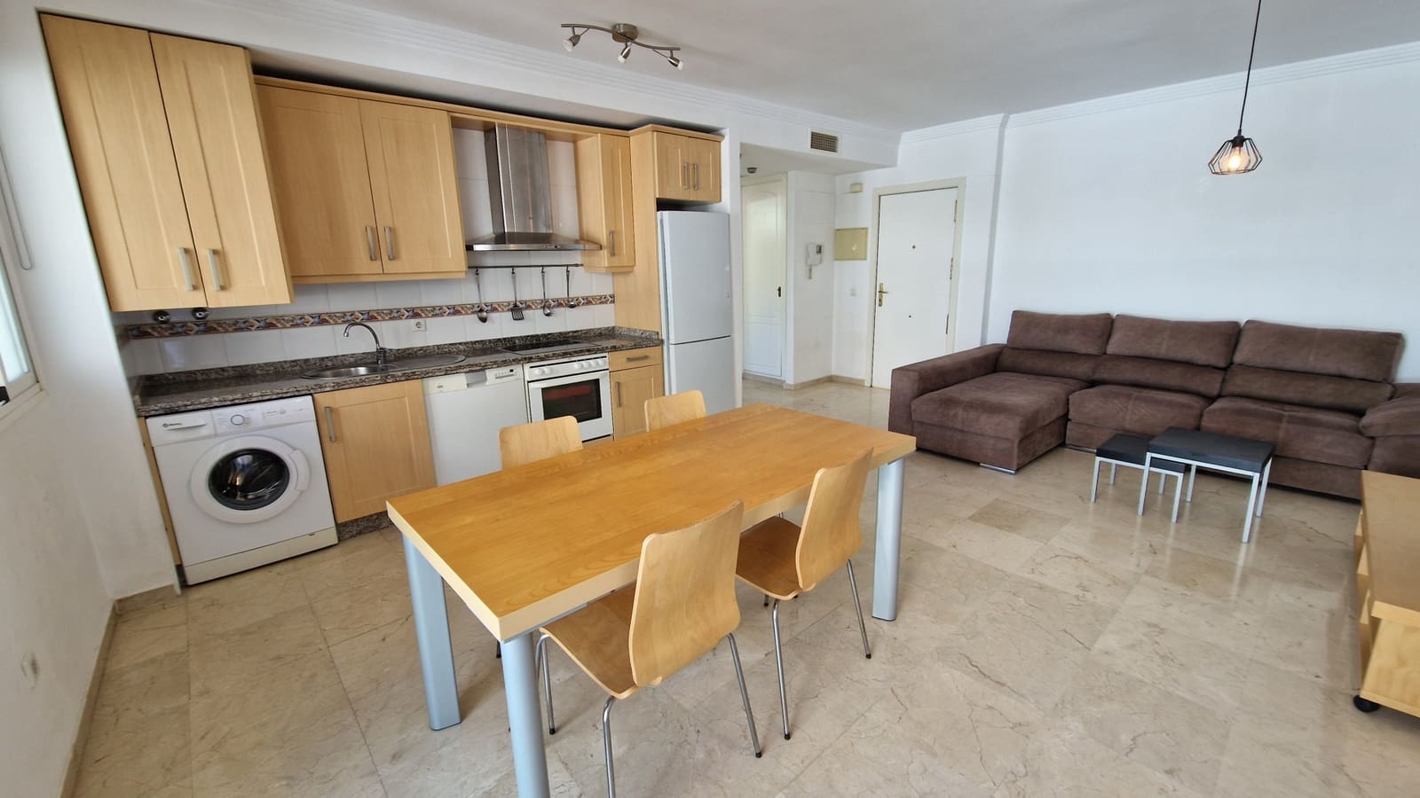 Apartamento de 1 habitación en Estepona en venta - 310.000 € (Ref: 9770052)