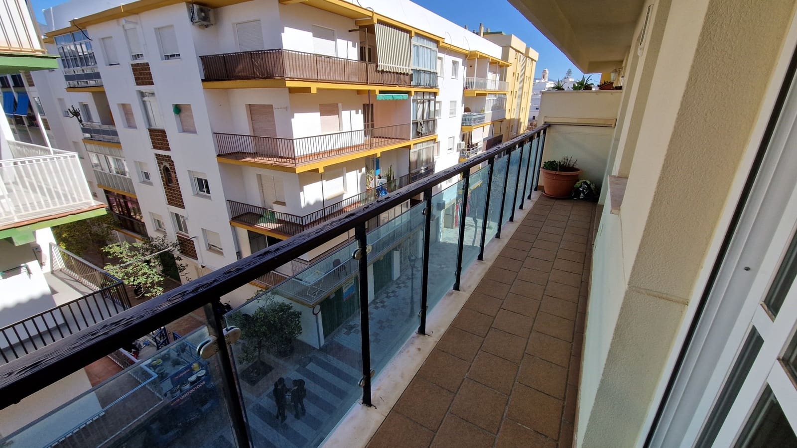 Apartamento de 1 habitación en Estepona en venta - 310.000 € (Ref: 9770052)
