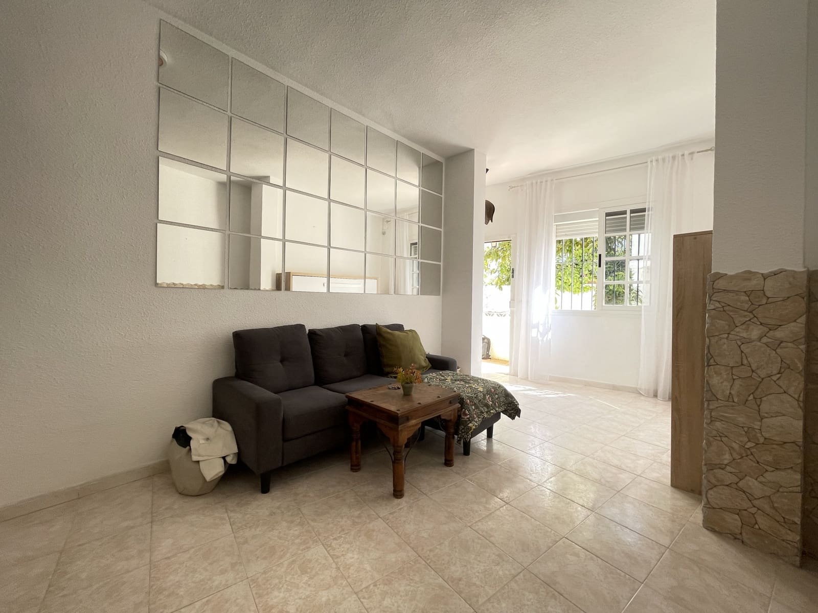 1 makuuhuone Omakotitalo myytävänä paikassa Estepona - 234 000 € (Ref: 9789441)